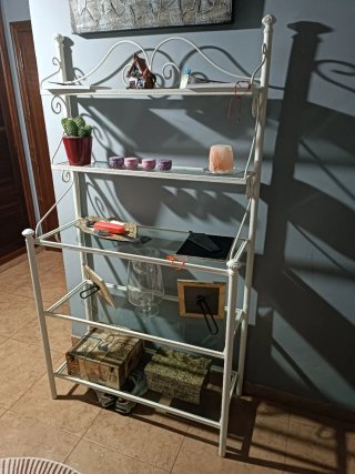 Mueble de entrada en color Crema