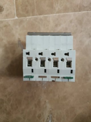 Magnetotermico Multi9 K32a 20A 4P