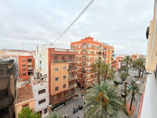 Piso en alquiler en El Cabanyal- El Canyamelar en Valencia