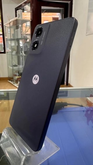 Motorola G04 Morado 5G 64GB