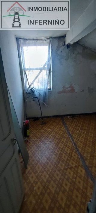Casa en venta en Alto del Castaño en Narón