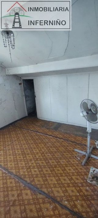 Casa en venta en Alto del Castaño en Narón