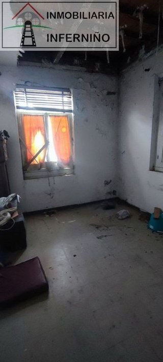 Casa en venta en Alto del Castaño en Narón
