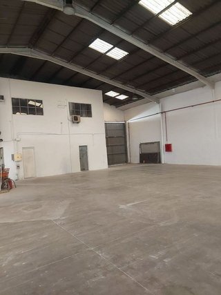 Nave industrial en venta en Zona Centro en Xirivella