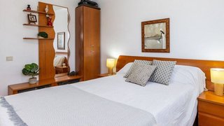 Casa adosada en venta en Les Arenes - La Grípia  Can Montllor en Terrassa