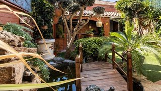 Casa adosada en venta en Les Arenes - La Grípia  Can Montllor en Terrassa