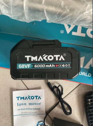 Decespugliatore a batteria TMAKOTA 68V