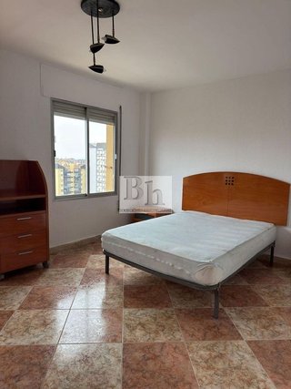 Piso en venta en Portada Alta - Pol. Crta. De Cártama en Málaga