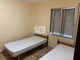 Piso en venta en Portada Alta - Pol. Crta. De Cártama en Málaga