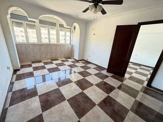 Piso en venta en La Paz - Segunda Aguada - Loreto en Cádiz