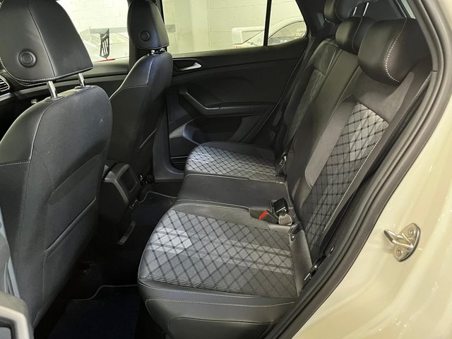 Volkswagen T-Cross 1.5 TSI 150 R-Line 5p DSG7 2025
