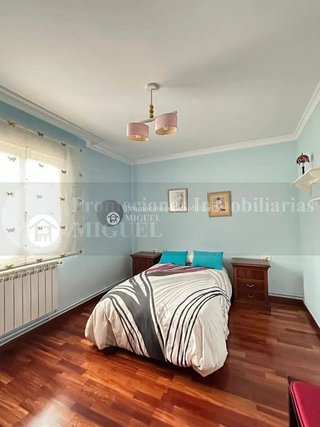 Piso en venta en Verín