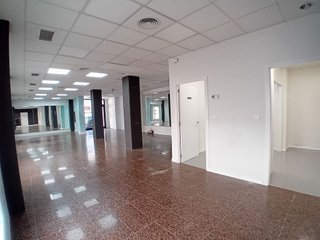 Local comercial en alquiler en Turís