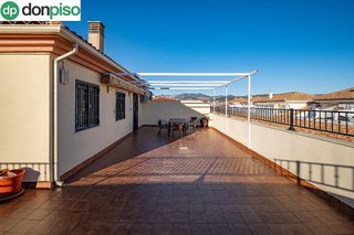 Ático en venta en San Antón en Armilla