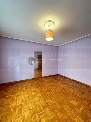 Piso en venta en Verín