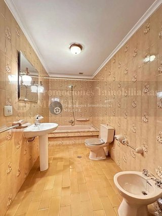 Piso en venta en Verín