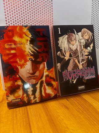Noragami 1 + Fire Punch 1 (Adachitoka y Fujimoto)