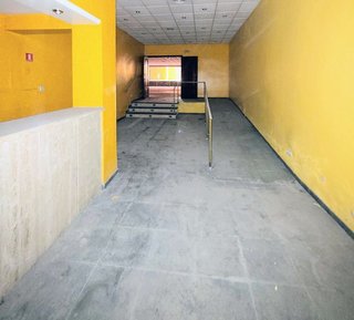 Nave industrial en venta en Lucena