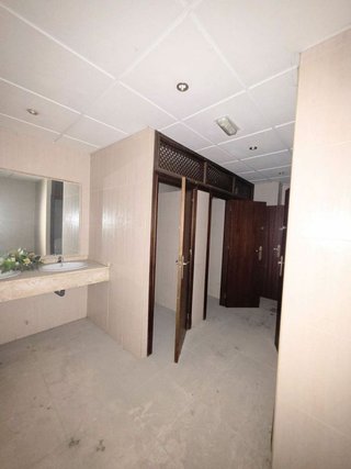 Nave industrial en venta en Lucena