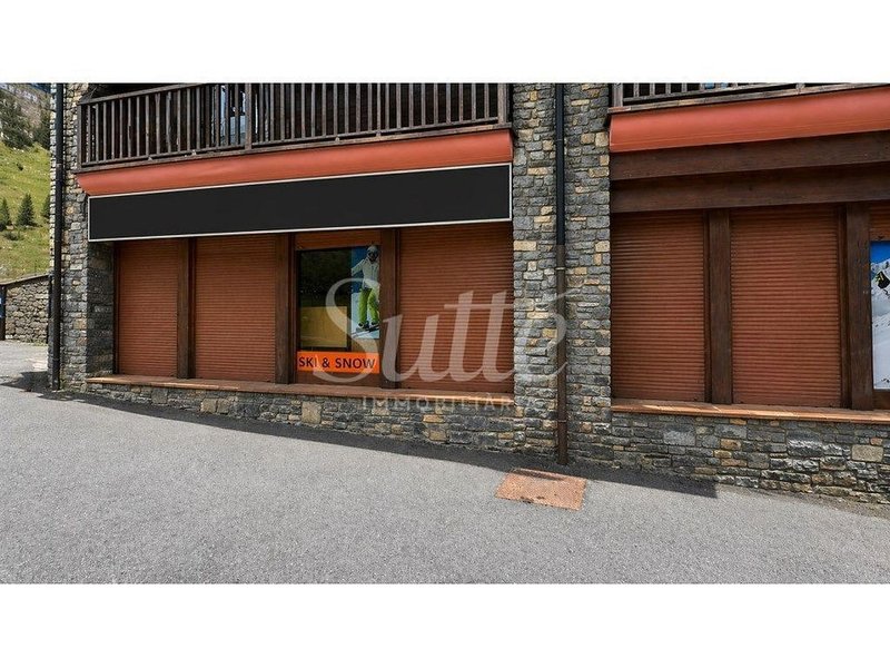 Commercial premises seasonal rent in Pal, La Massana · 10 of 13