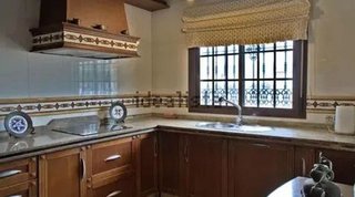 Casa adosada en venta en Arco Norte - Avda. España en Dos Hermanas