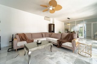 Chalet en alquiler en Los Naranjos - Las Brisas en Marbella