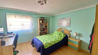 Casa adosada en venta en Abarán