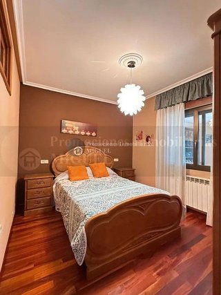 Chalet en venta en Verín
