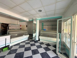 Local comercial en venta en La Orden en Huelva