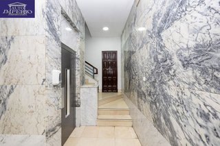 Piso en venta en Pajaritos - Plaza de Toros en Granada