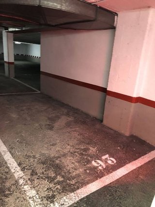 Garaje en alquiler en Castillejos en Madrid