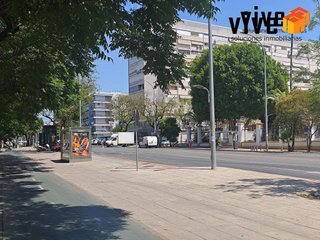 Casa adosada en venta en La Buhaira en Sevilla