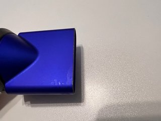 Beccuccio lisciante Dyson Blu