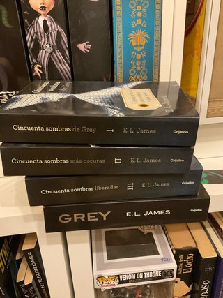 Saga Cincuenta sombras de Grey