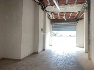 Local comercial en venta en Torre de Claramunt, La