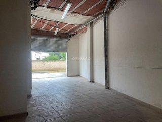 Local comercial en venta en Torre de Claramunt, La
