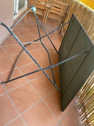Mesa de hierro para terraza
