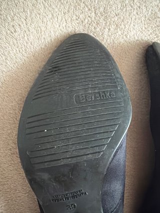 Zapatos negros tacón bajo