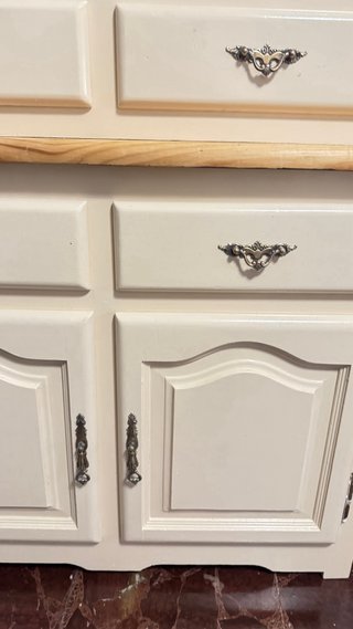 Vitrina  de madera y cristal restaurada