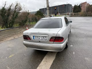 Mercedes-Benz Clase E 2003