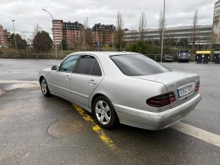 Mercedes-Benz Clase E 2003