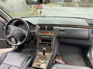 Mercedes-Benz Clase E 2003