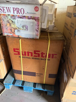 Máquina de coser industrial SunStar KM-827B