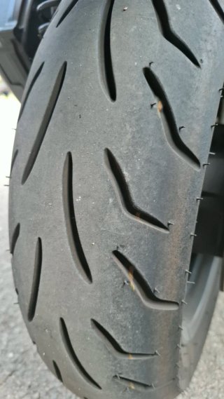 Yamaha Xmax 300 gris