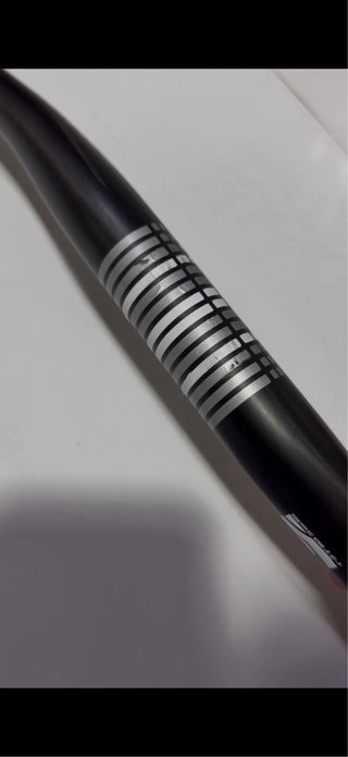 Manillar Race Face Sixc Carbon 31.8mm 20mm