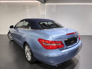 Mercedes-Benz E200 CABRIO
