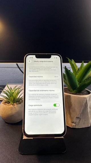 iPhone 13 Mini 128GB • Blanco • Reacondicionado