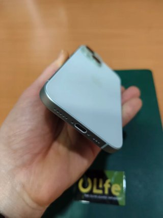 iPhone 15 128GB Como Nuevo.