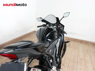 YAMAHA YZF R 125