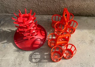 Scolabottiglie e porta bottiglie